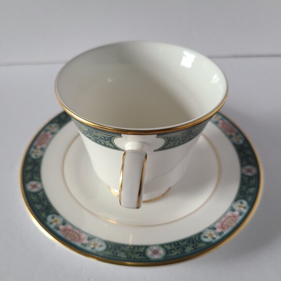 ROYAL DOULTON-- HARTWELL -H-5227 -FOOTED CUP & SAUCER SET MINT CONDITION - Picture 6 of 10